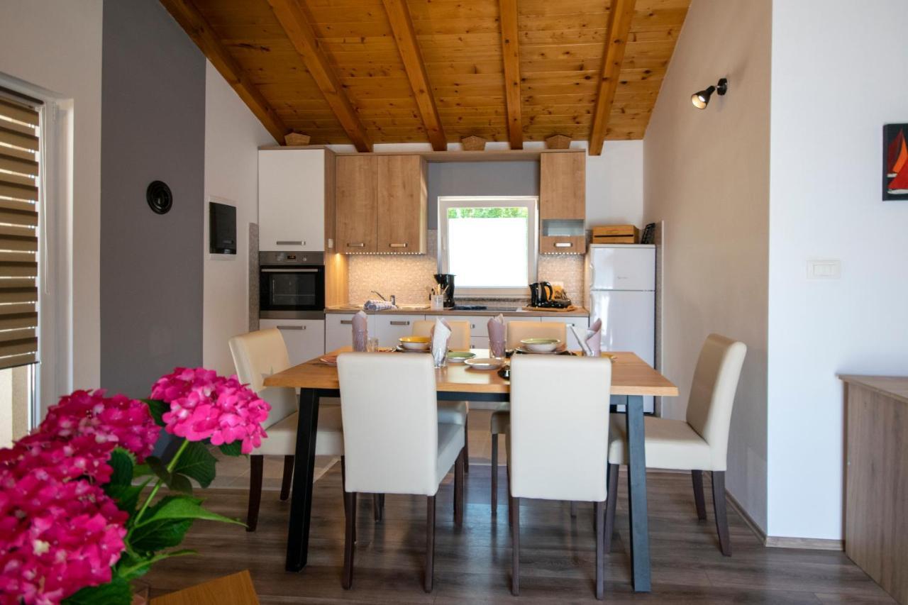 Villa Old Oak Holiday House Rovinj Exterior foto