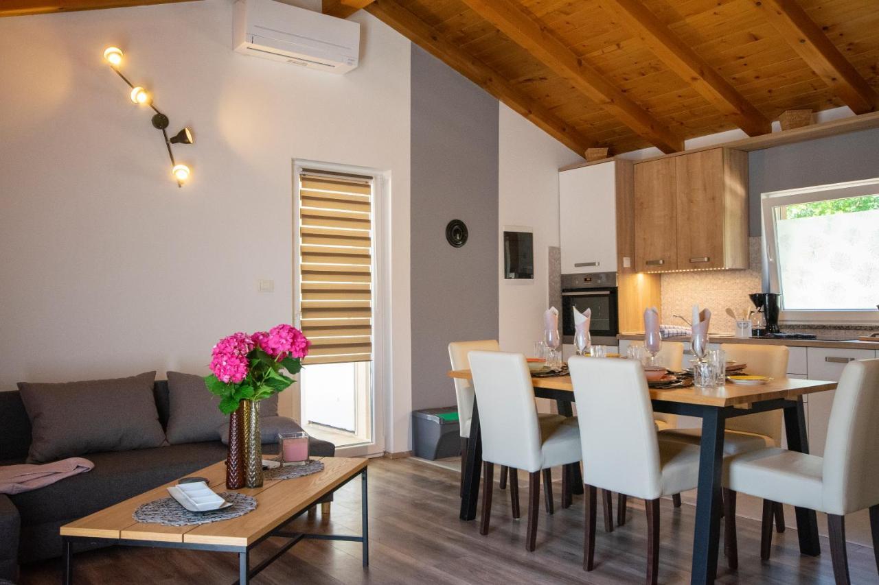 Villa Old Oak Holiday House Rovinj Exterior foto