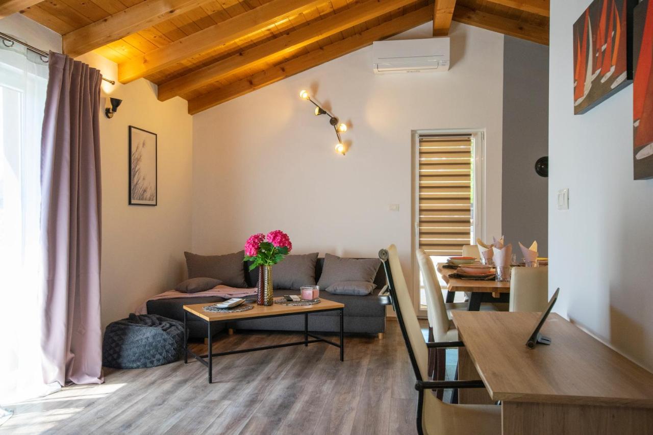 Villa Old Oak Holiday House Rovinj Exterior foto